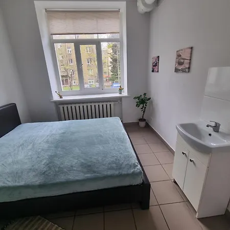 Camellia & Parking *