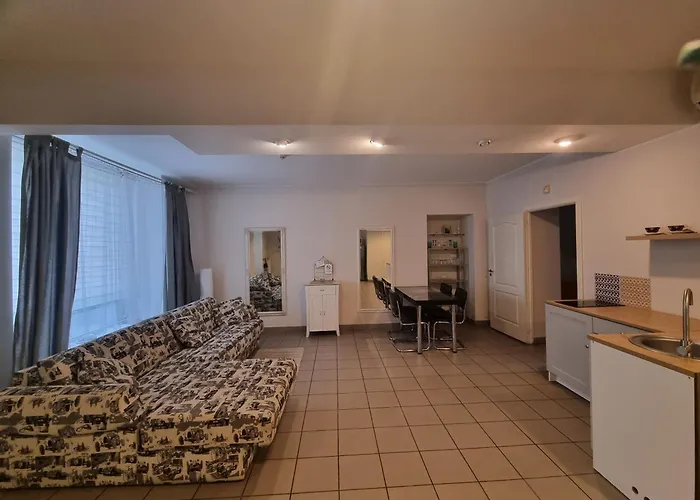 Apartment Camellia & Parking *